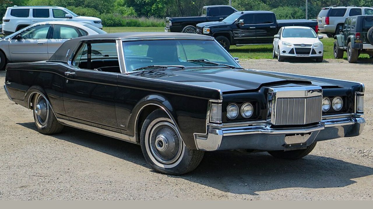 Lincoln Continental Mark III
