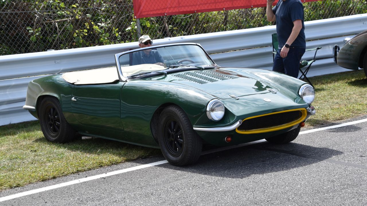 Lotus Elan