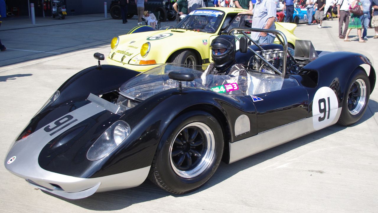McLaren M1A