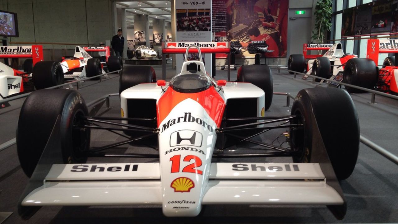Mclaren MP4/4