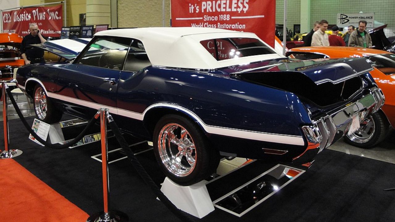 The Oldsmobile 442’s survival through the ’70s