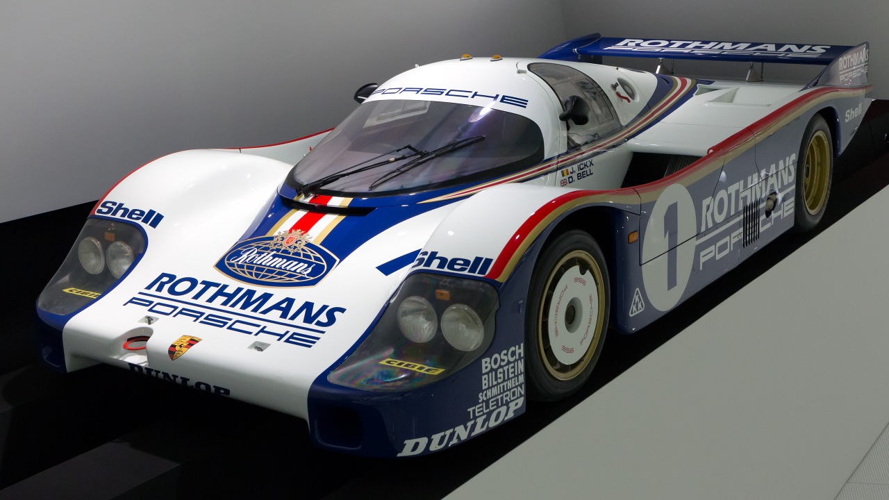 Porsche 956