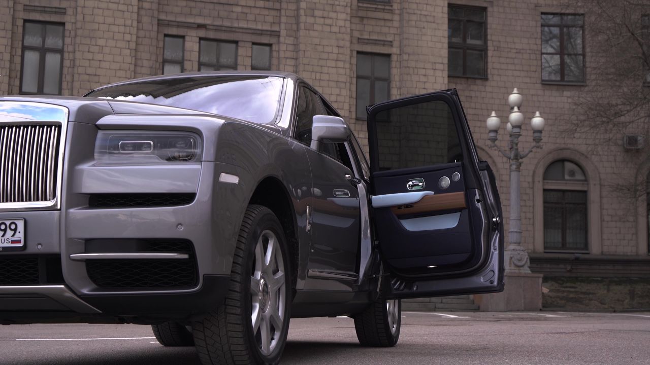 10 luxury wagons that made practicality exciting