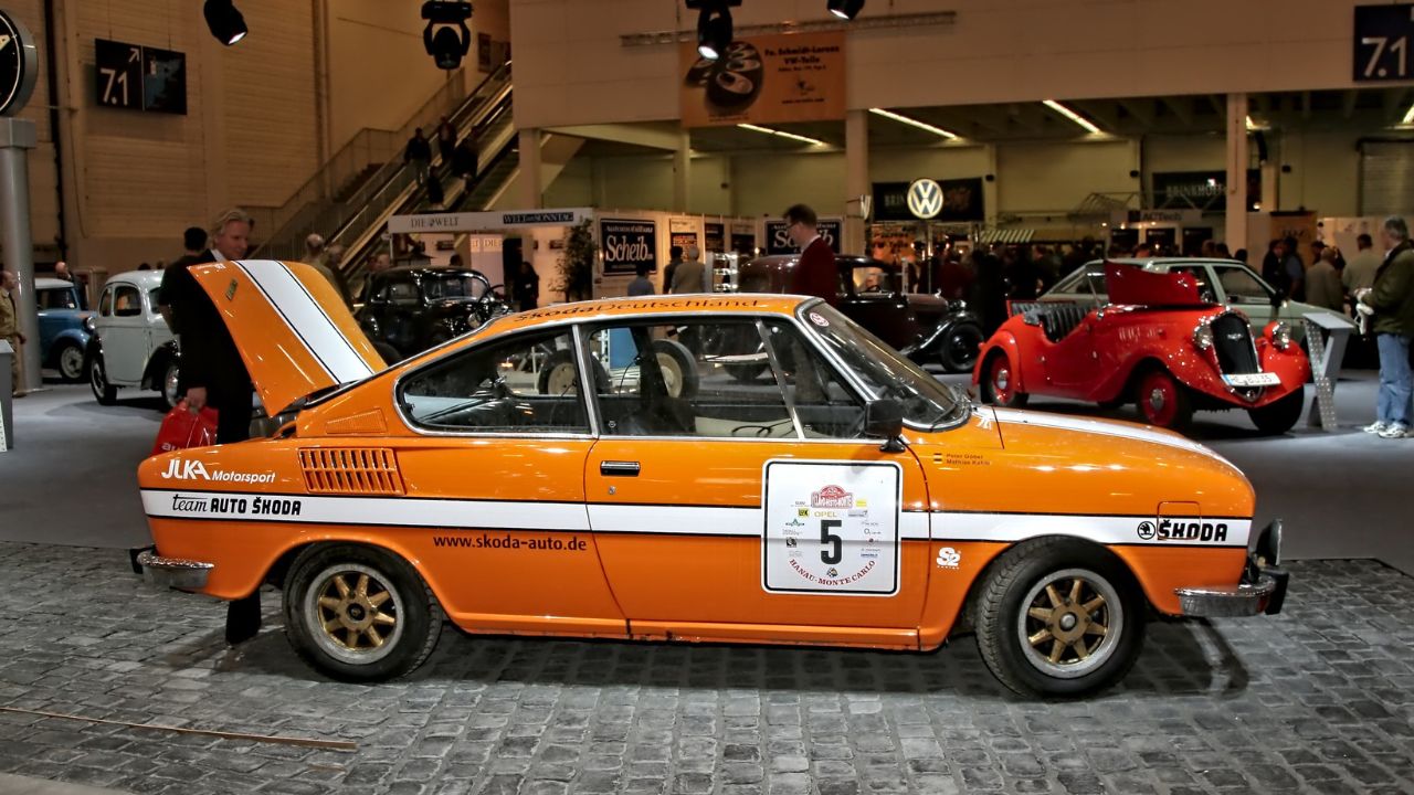 Skoda 110 R