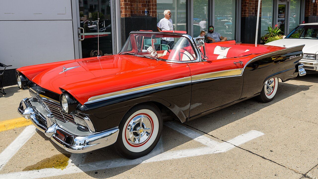 1957 Ford Fairlane