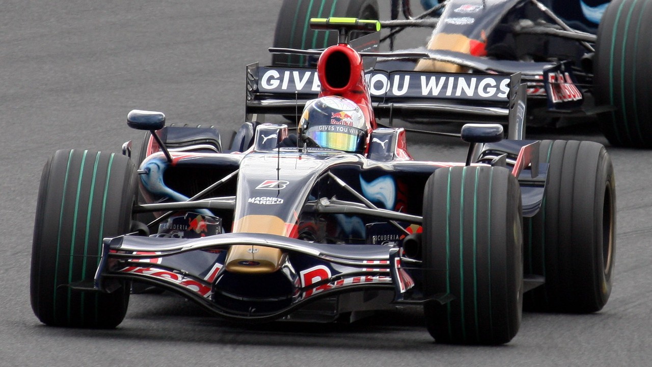 How do race engineers use telemetry in real time?