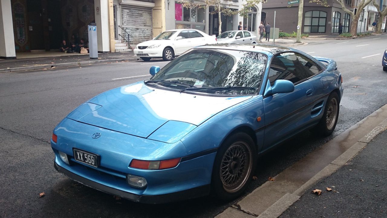 Toyota MR2
