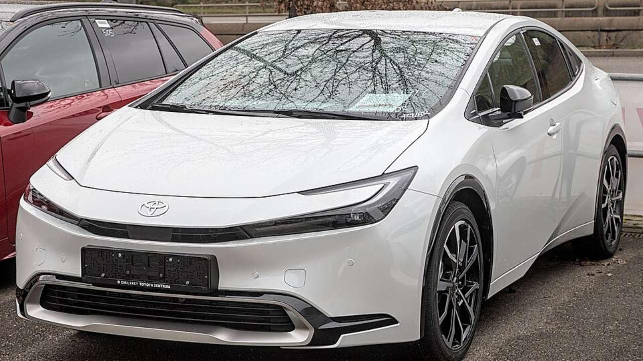 Toyota Prius (XW60) Plug-in Hybrid