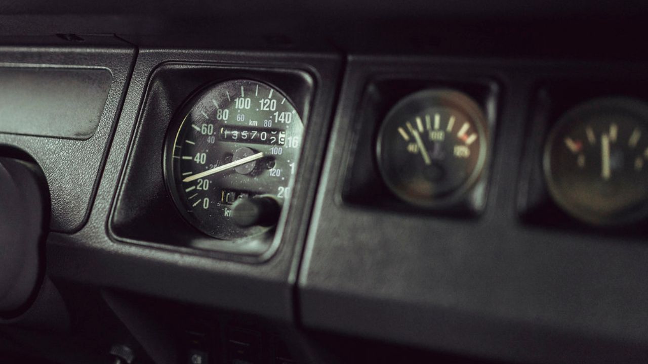 car Analog Speedometer