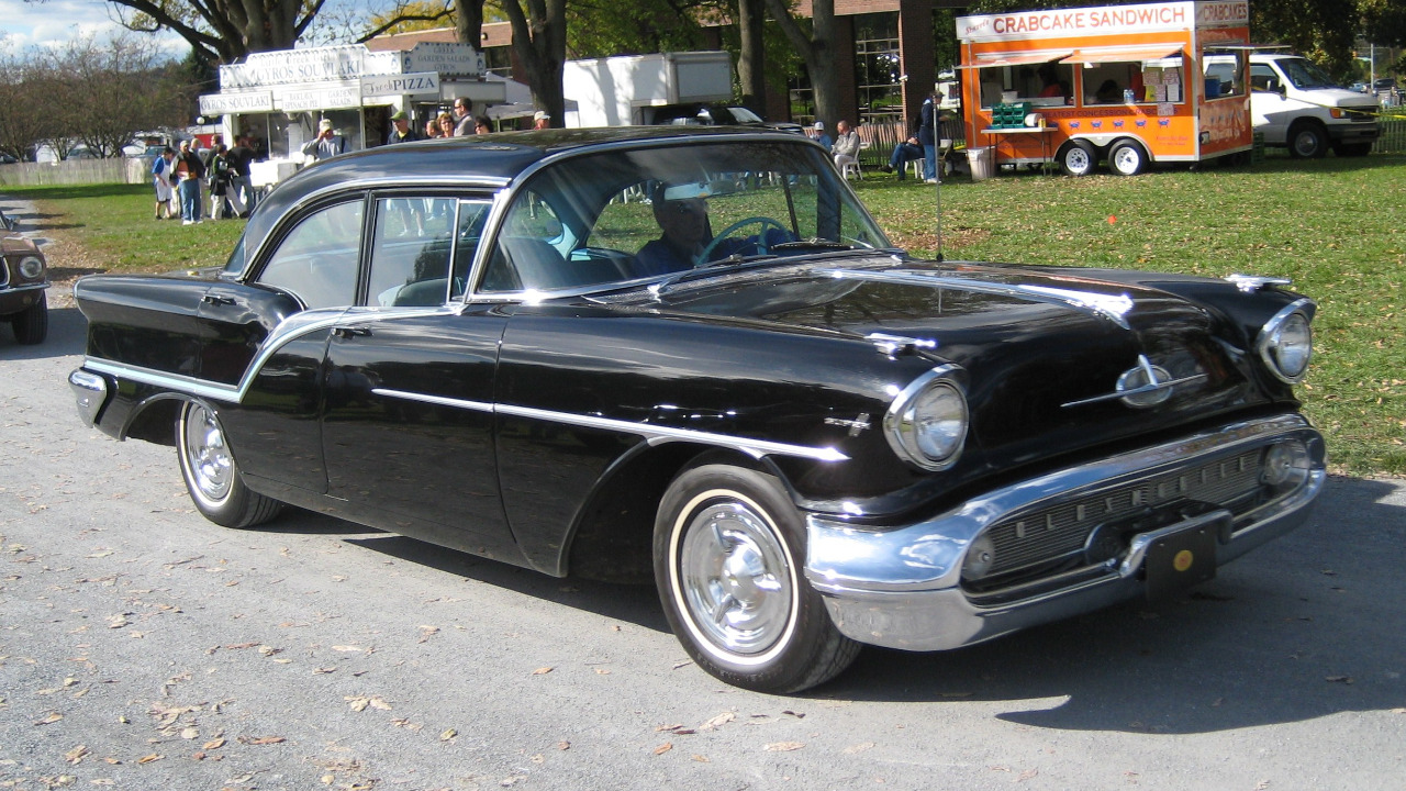 Image Credit: JOHN LLOYD from Concrete, Washington, United States - CC BY 2.0/Wiki Commons