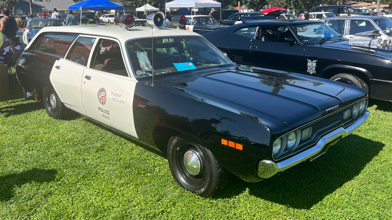 1971 Plymouth Satellite 440 police package