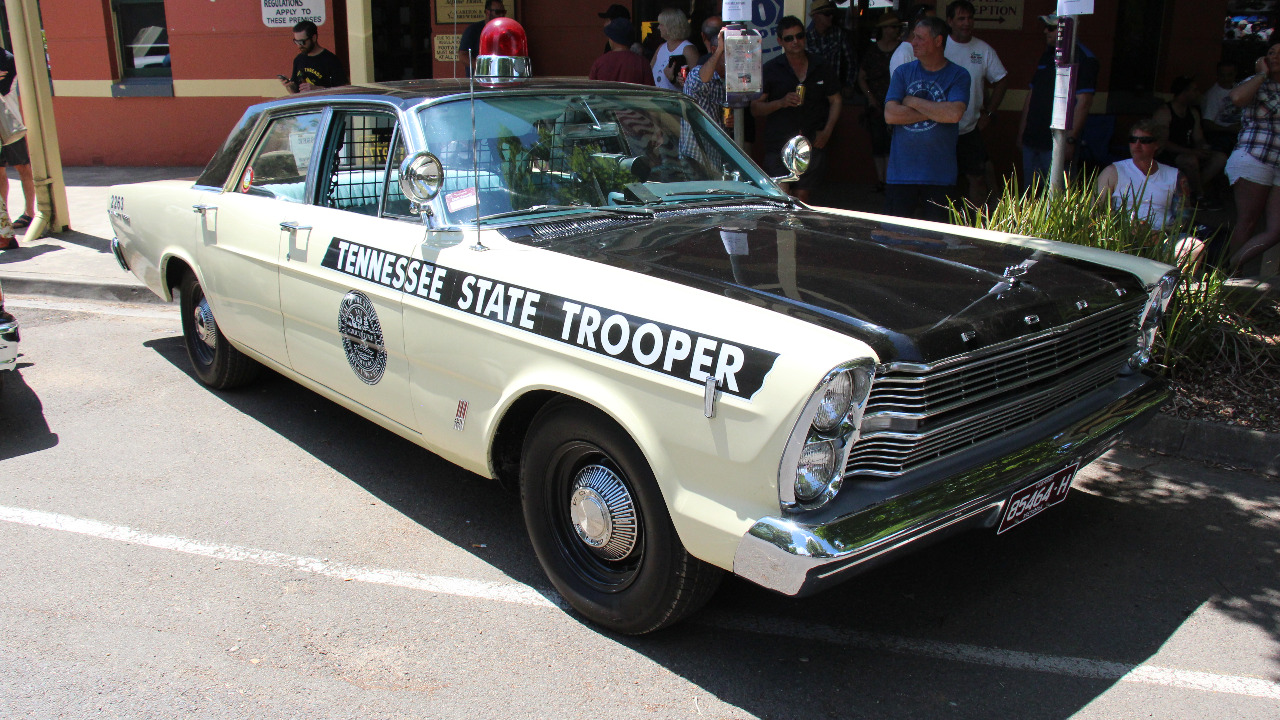 1965 Ford Custom 500 police interceptor