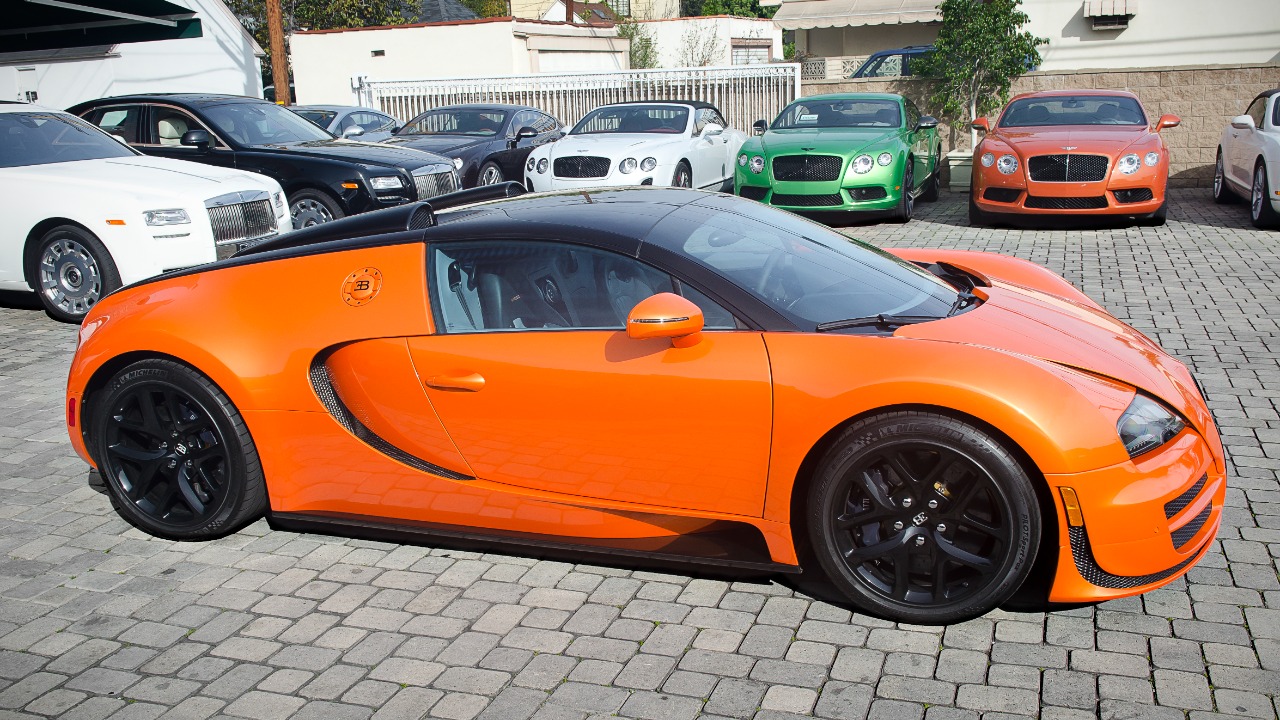 What it’s like to drive a Bugatti on regular roads