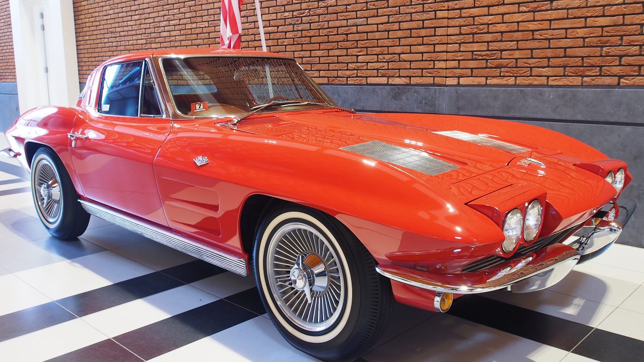 1963 Chevrolet Corvette Sting Ray