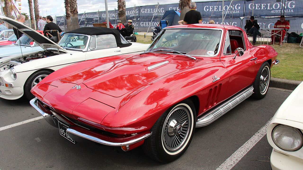 1965 Chevrolet C2 Corvette 396 Coupe