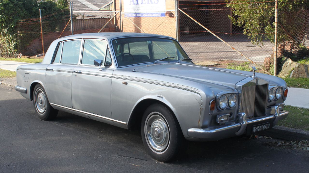 1967 Rolls-Royce Silver Shadow sedan (19247121559)