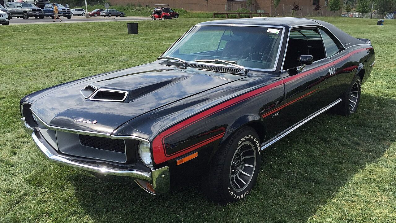 1970 AMC Javelin SST with rear window louvers