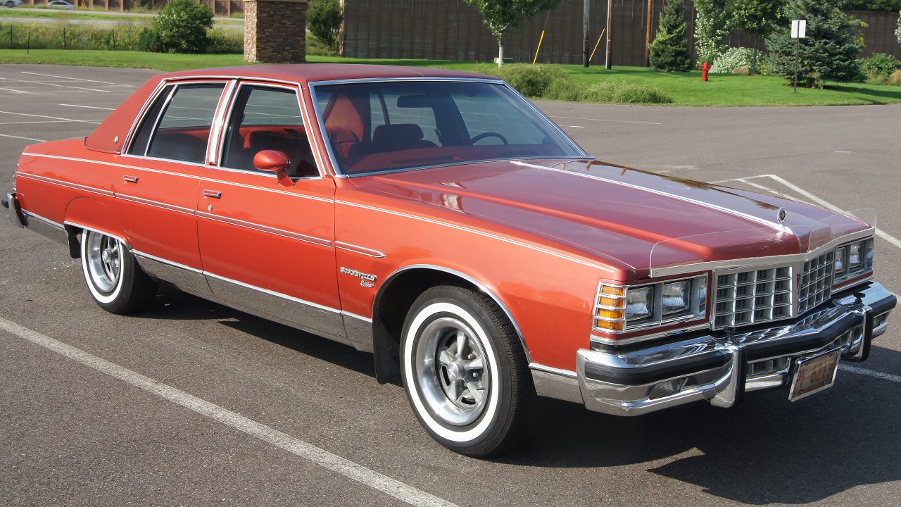Pontiac Bonneville Brougham