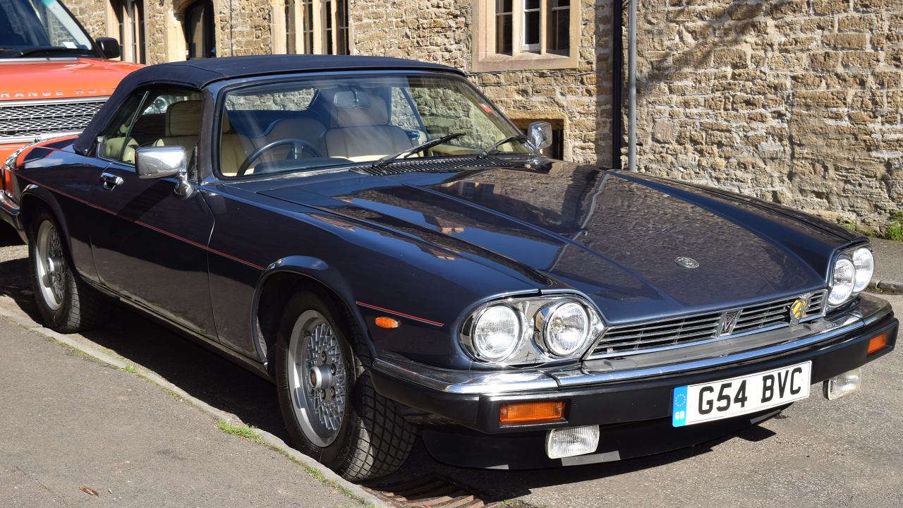 Jaguar XJ-S