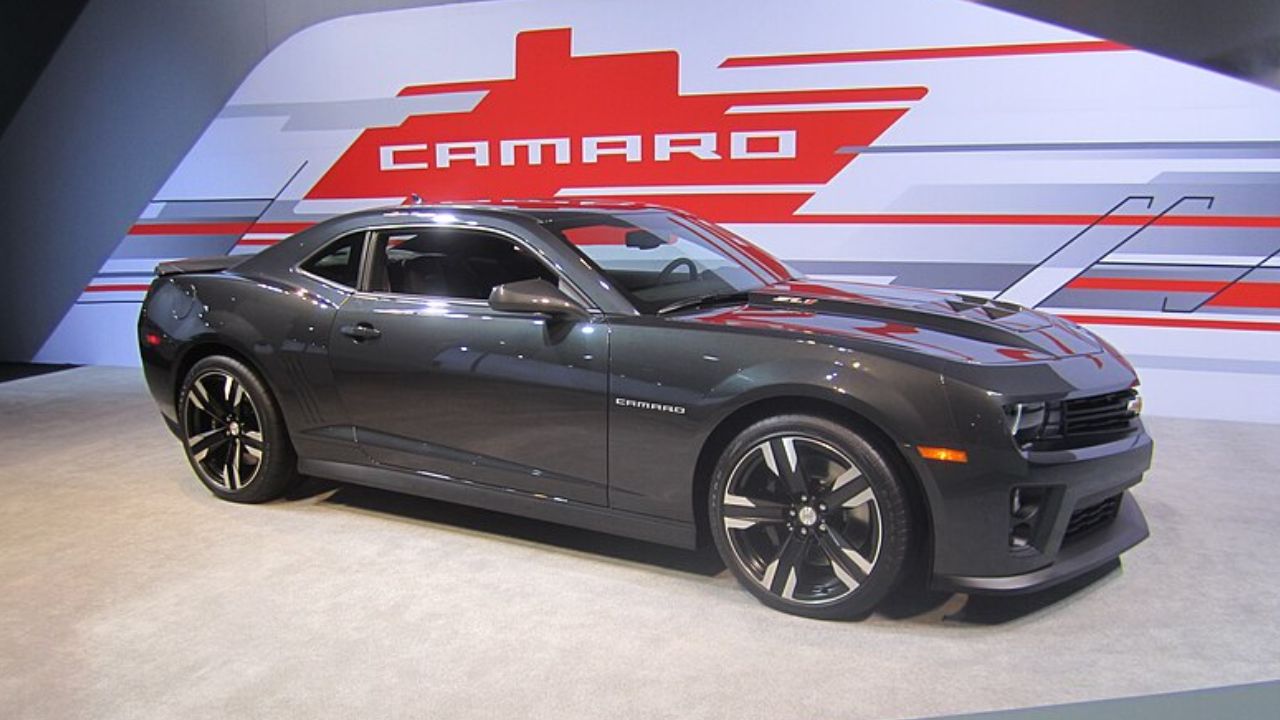 9 Muscle cars with insane horsepower ratings