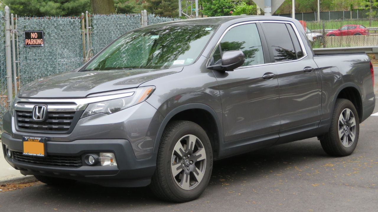 2017 Honda Ridgeline front 5.12.18