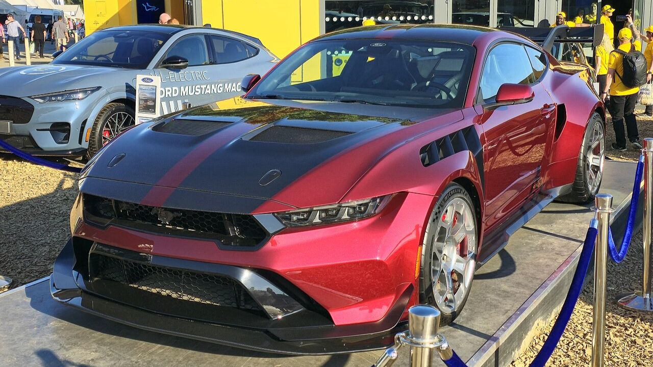 2024 Ford Mustang GTD side scoops