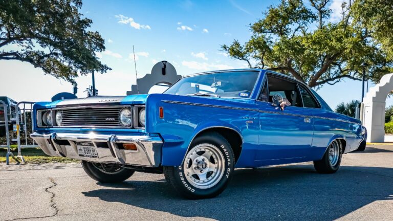 30 Muscle Cars of the '60s that defined the era - FAST LANE ONLY