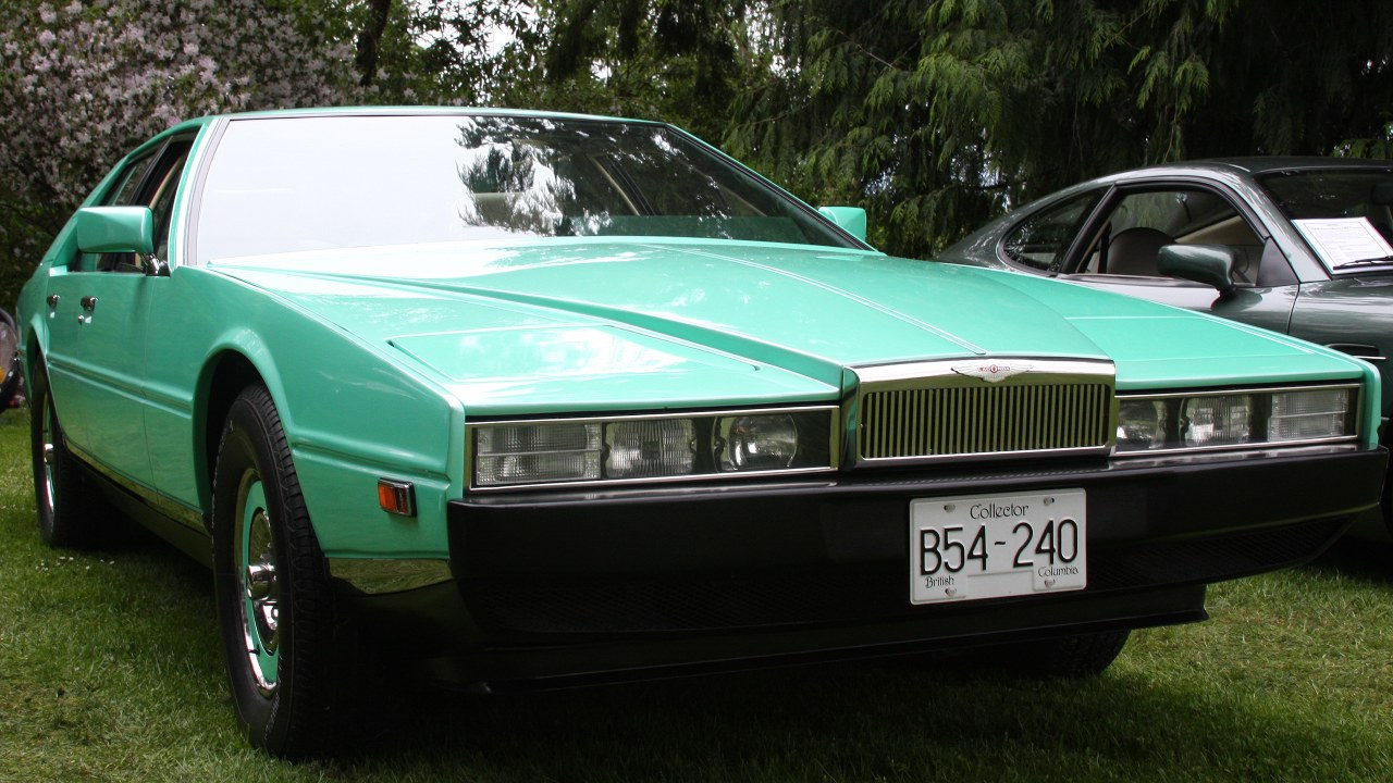 Aston Martin Lagonda 1976