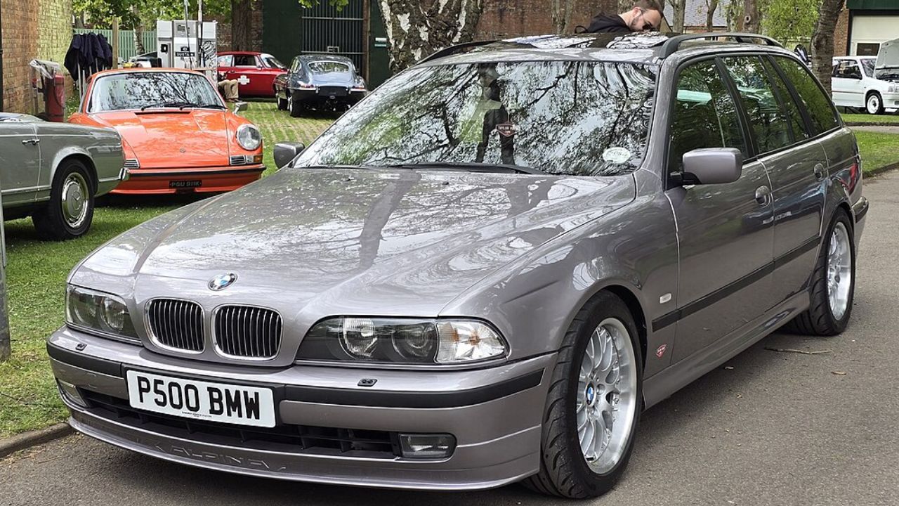 8 sleeper cars that outran everything else