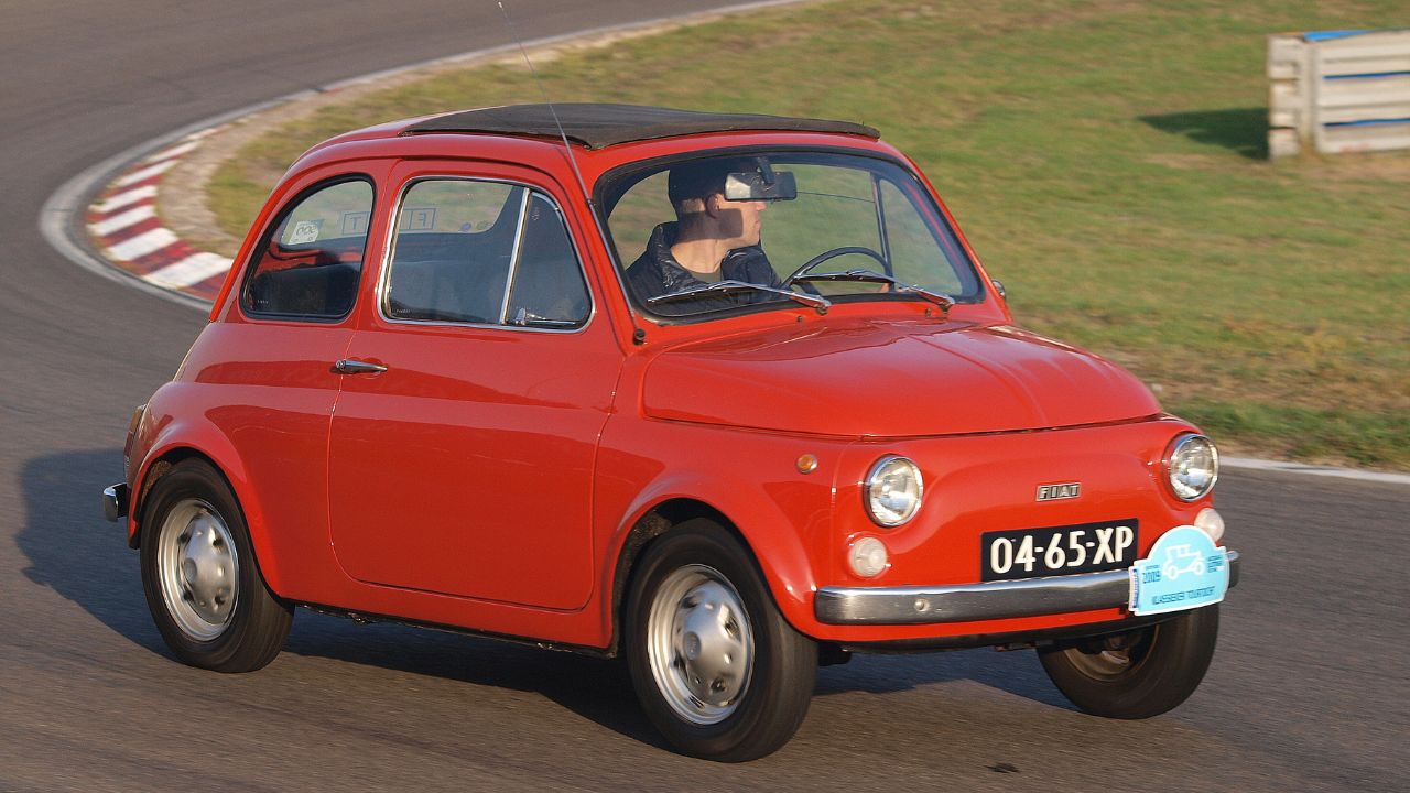 Why did cars once use manual chokes? Explained