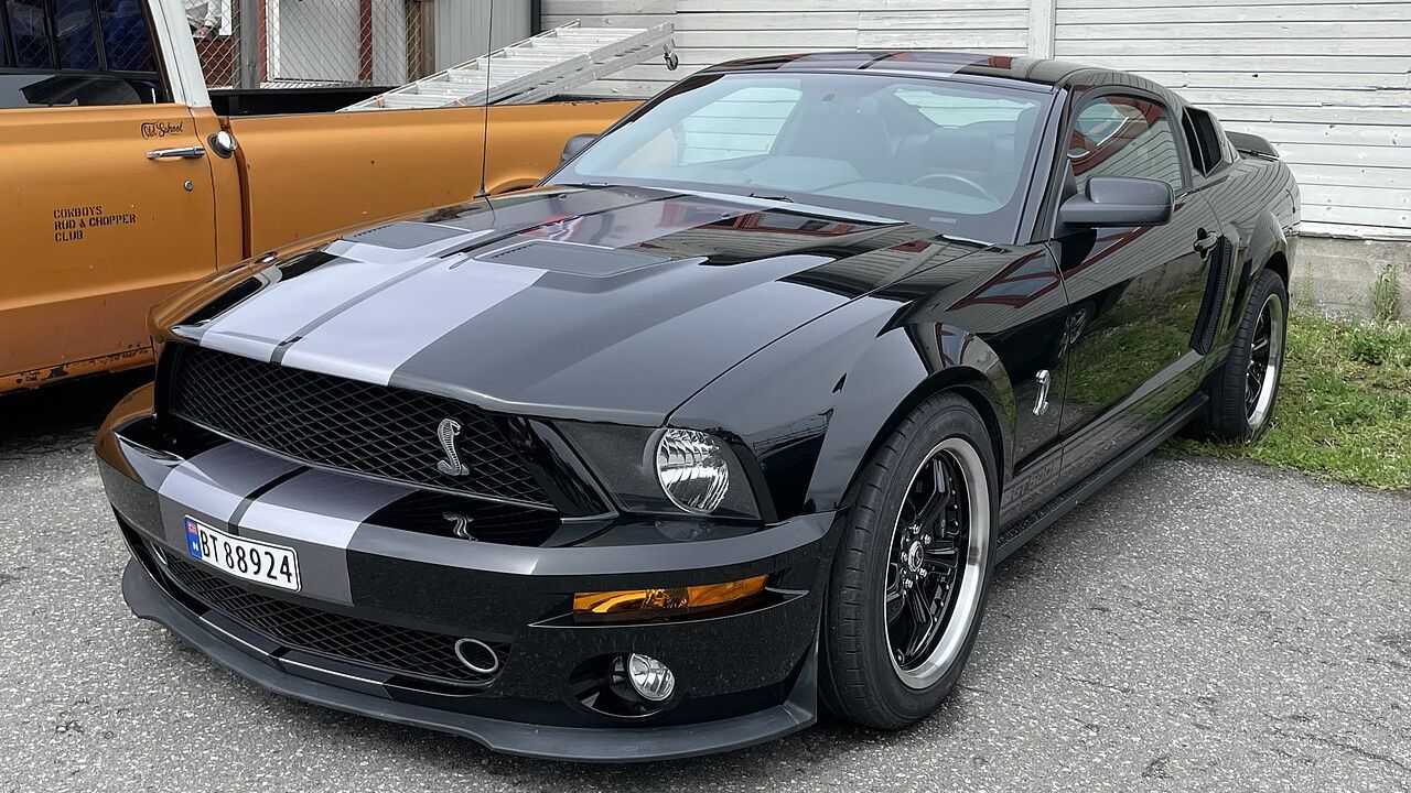 Ford Mustang Shelby GT500 Panther Black Crystal