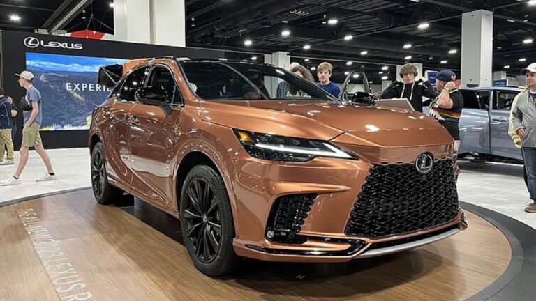 Why Lexus Hybrids are more fun than you think - FAST LANE ONLY