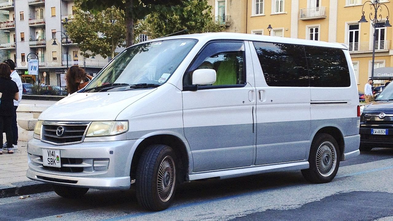 Mazda Bongo Friendee 1999