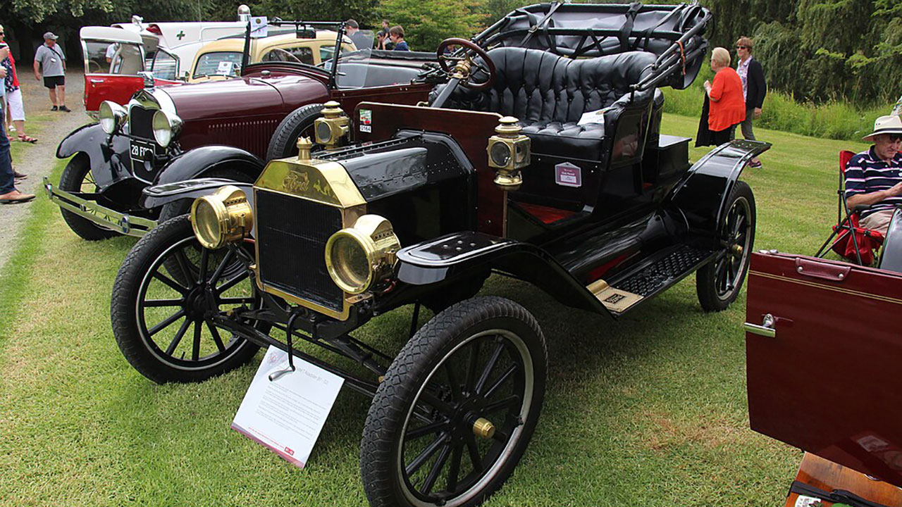 Tire sourcing and maintenance for antique vehicles