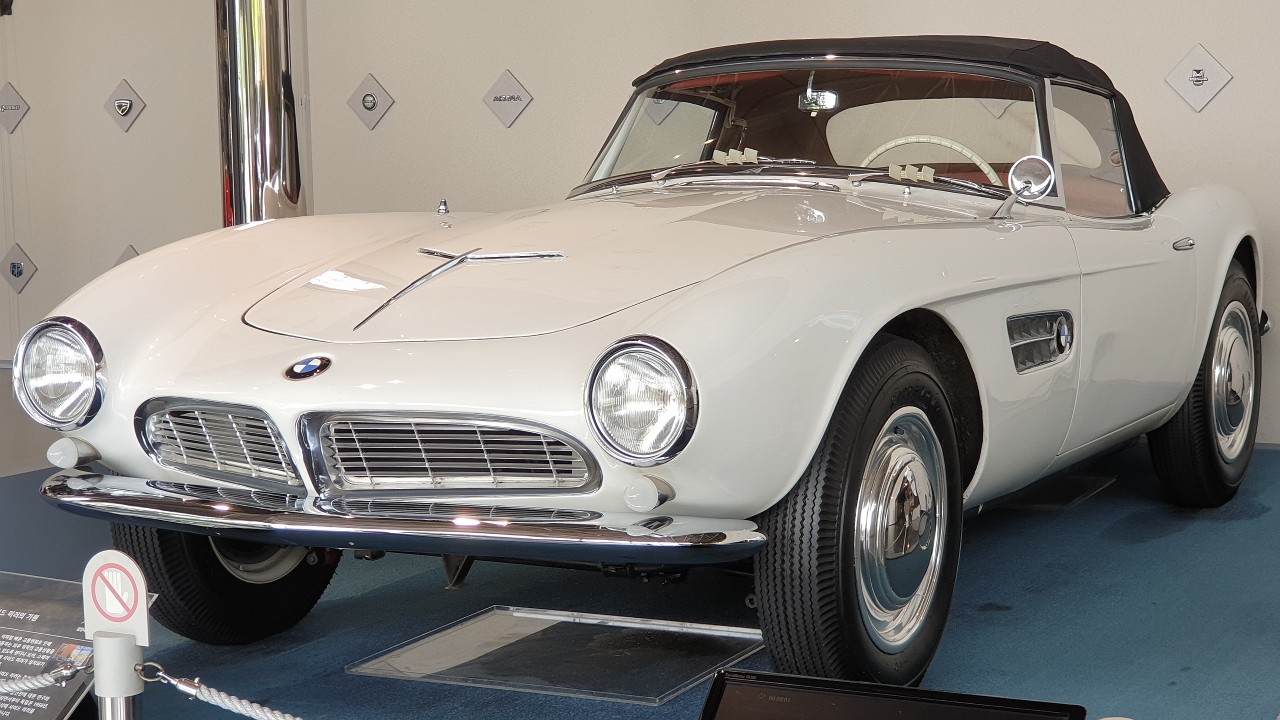 12 Classic cars that became valuable overnight