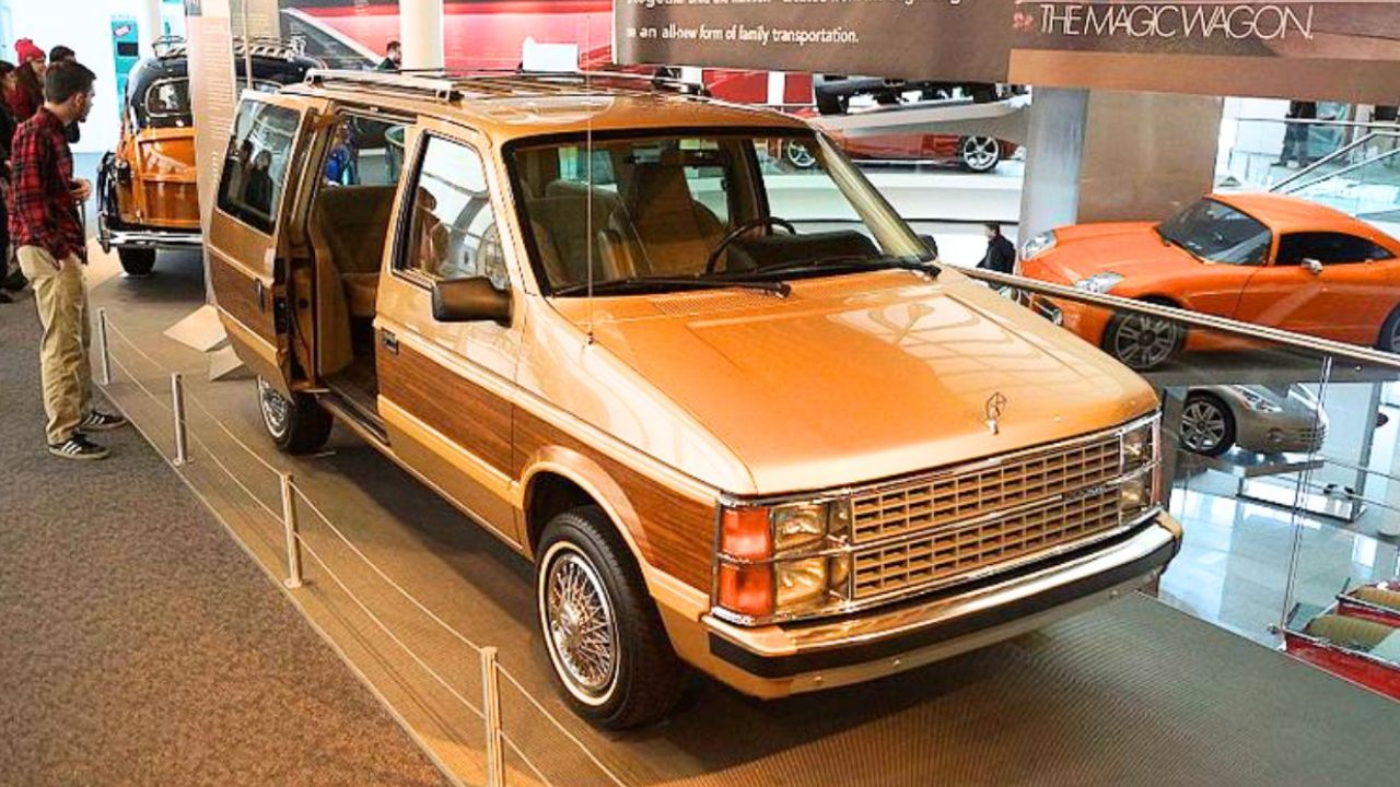 Why minivans became the family road trip vehicle