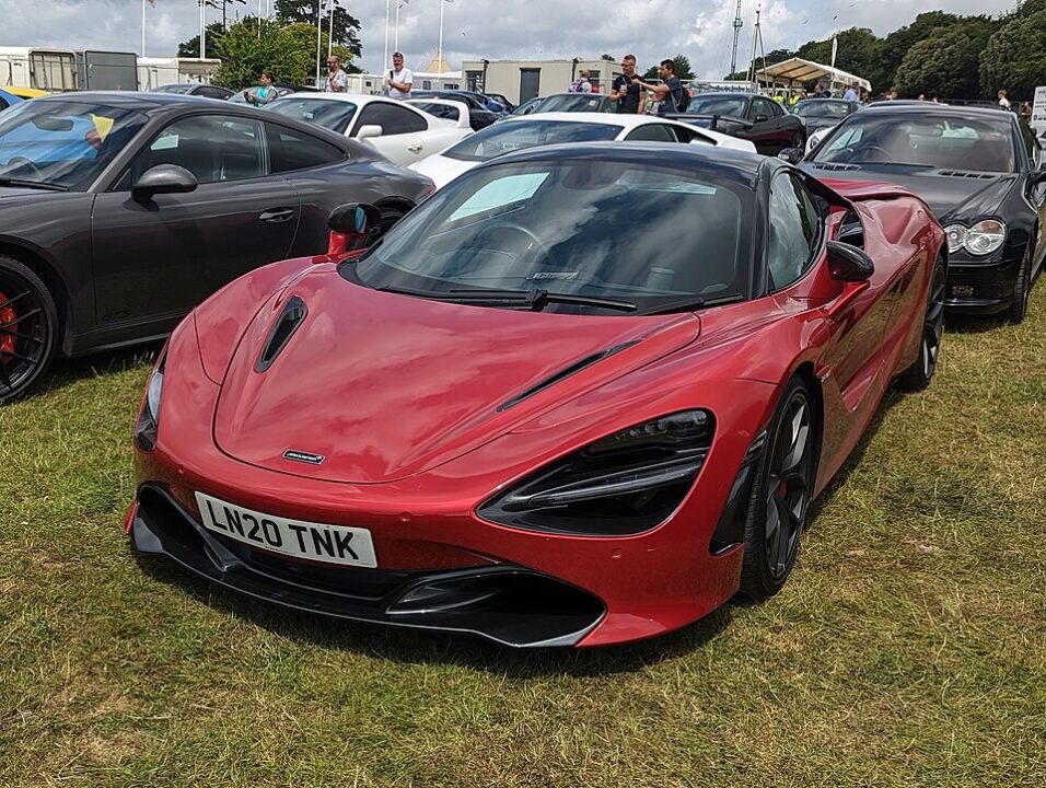 2020 McLaren 720S