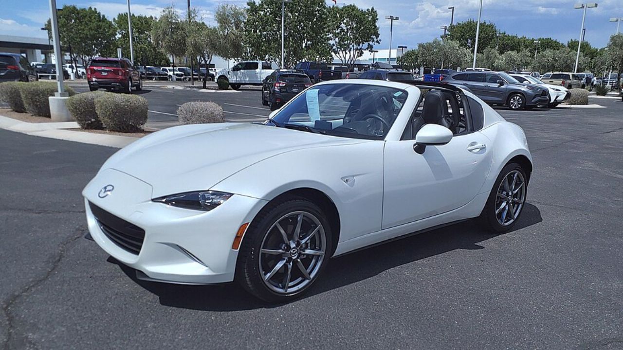 Mazda MX-5 Miata