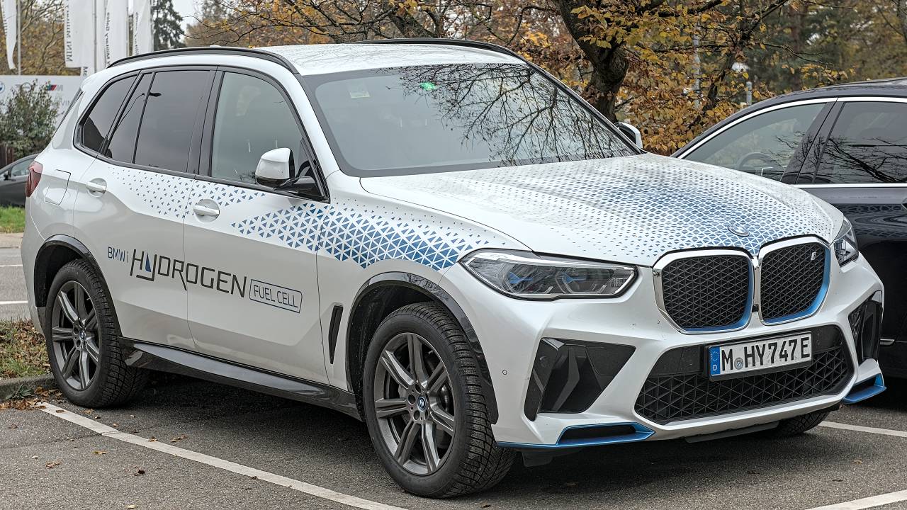 The future of hydrogen-powered vehicles