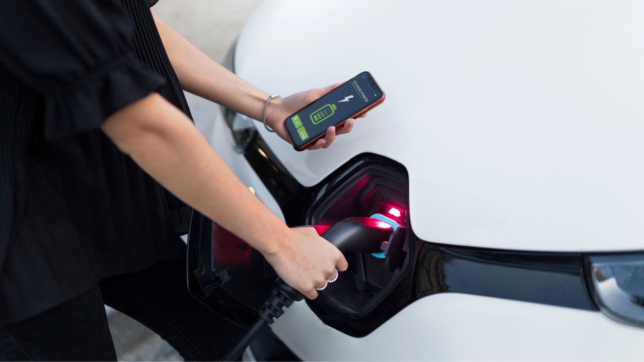 Battery longevity and reliability in modern EV models