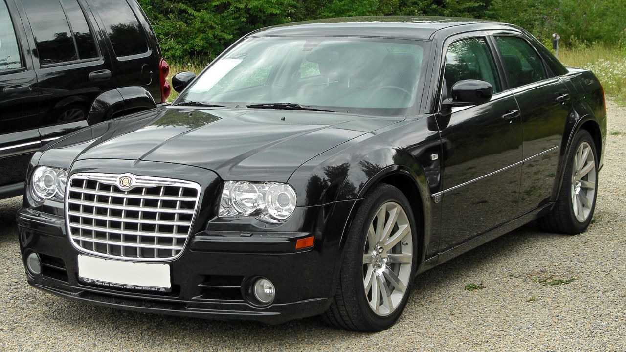 Chrysler 300 SRT8