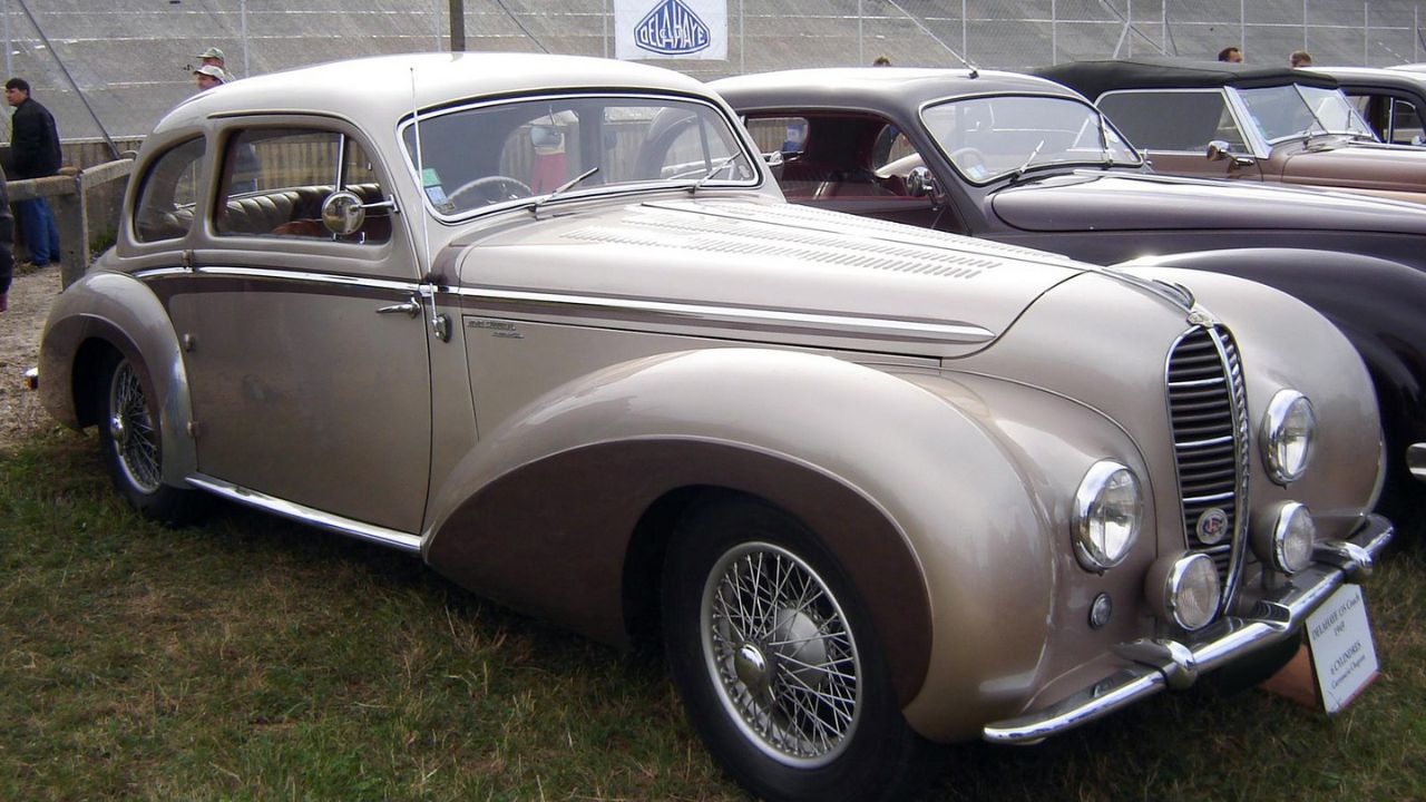 Delahaye 135 MS by Chapron