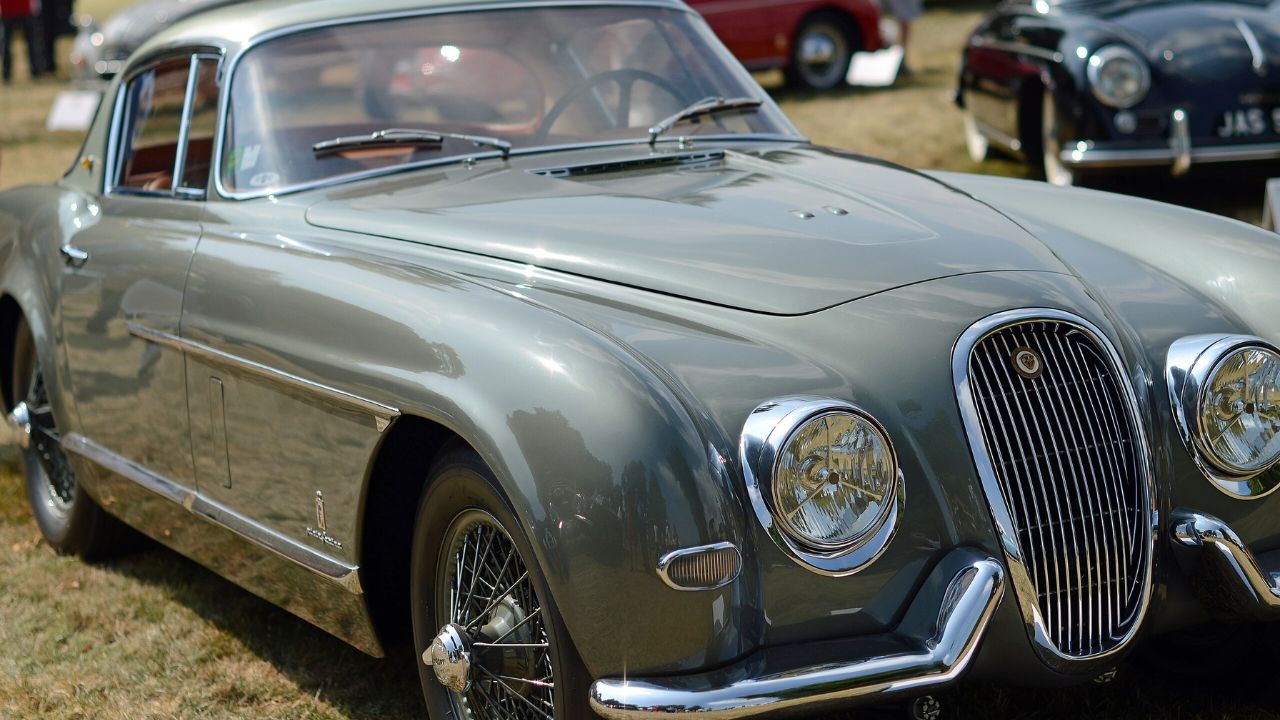Jaguar XK120 by Pininfarina