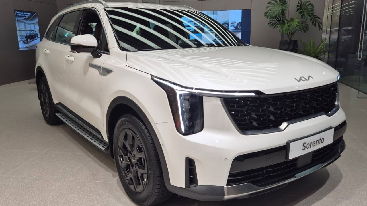 Kia Sorento Hybrid MQ4 PE 1.6 HEV (1)