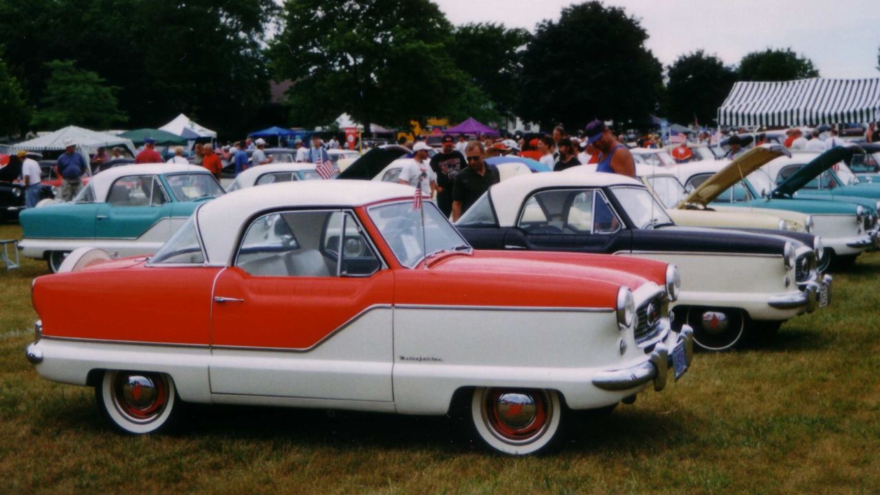 How car clubs bring owners together