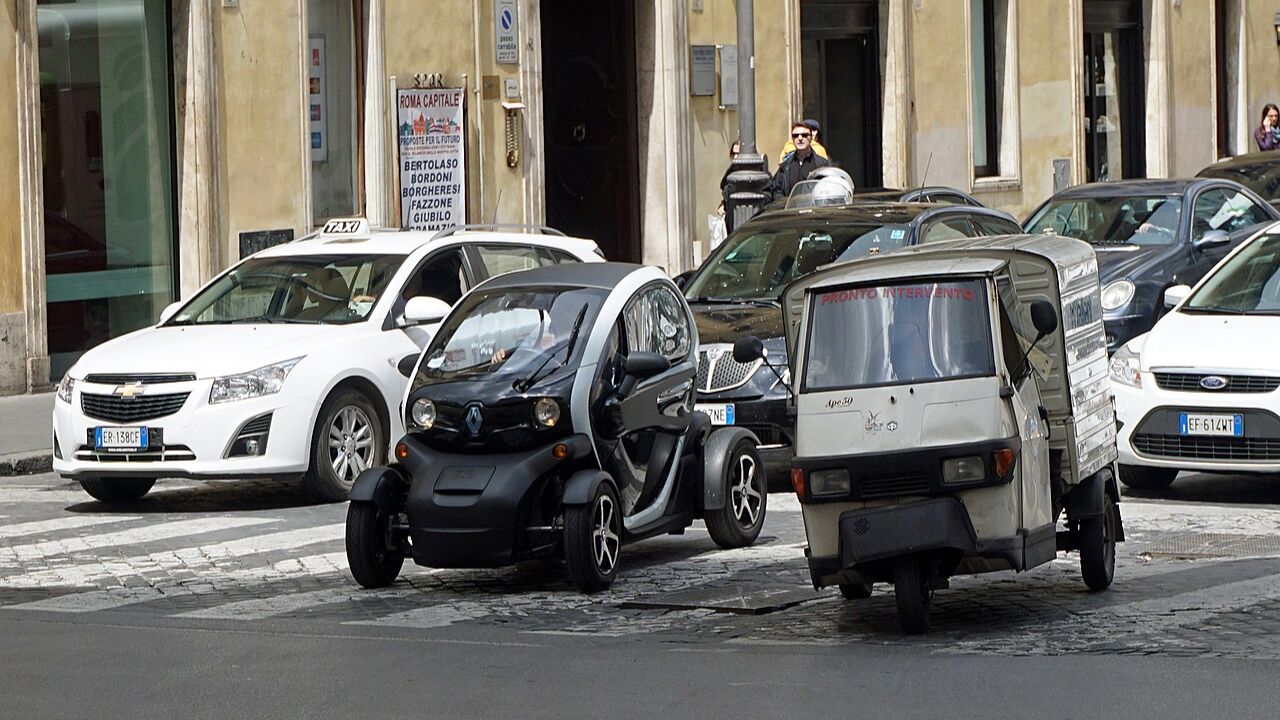 The Future of Microcars in Urban Mobility