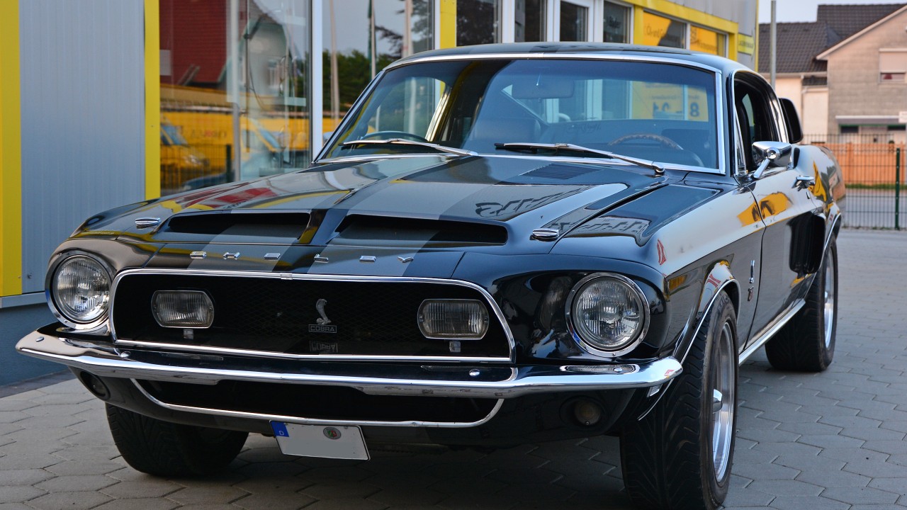 12 Legendary muscle cars that ruled the drag strip