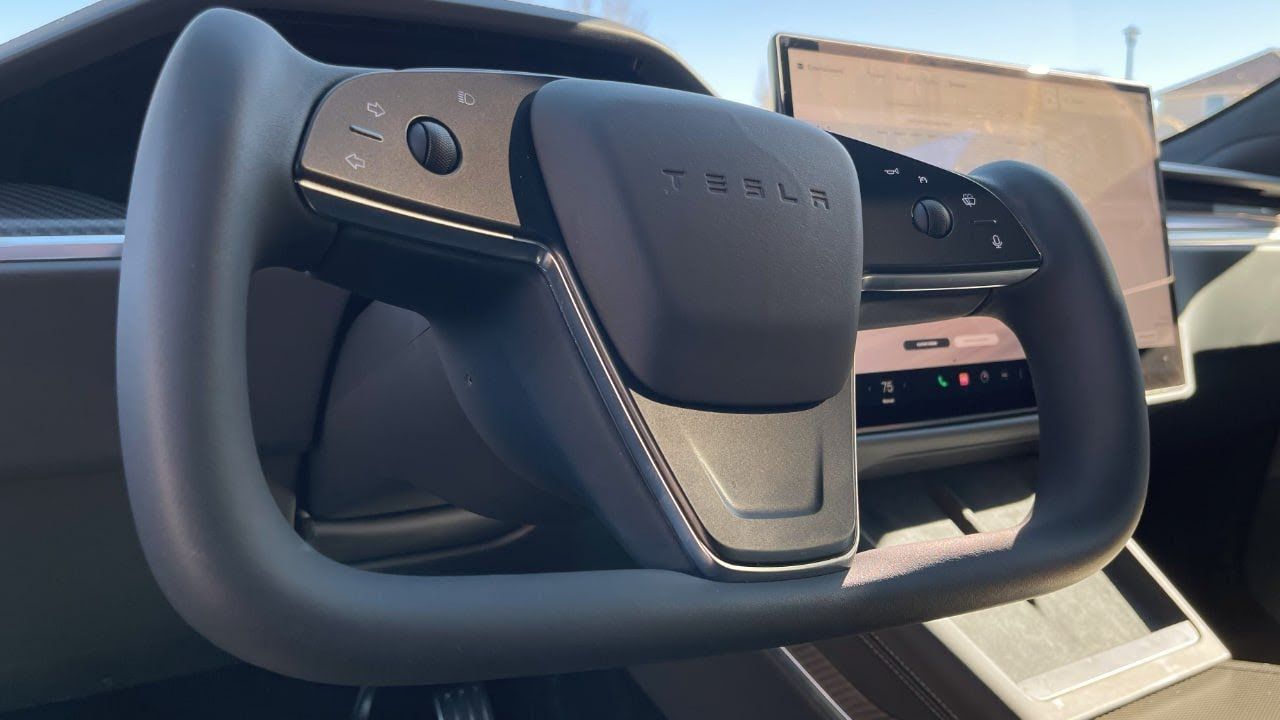 Tesla Model S Plaid