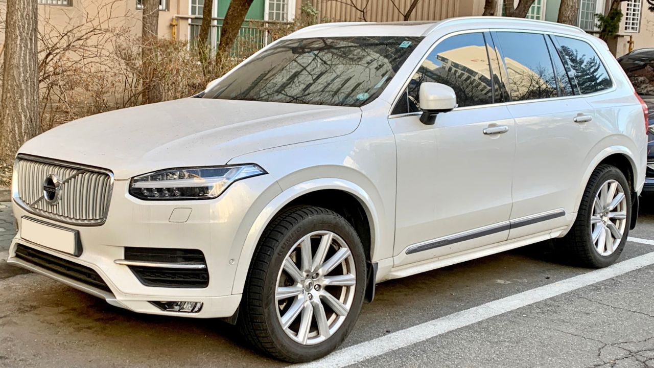Volvo XC90