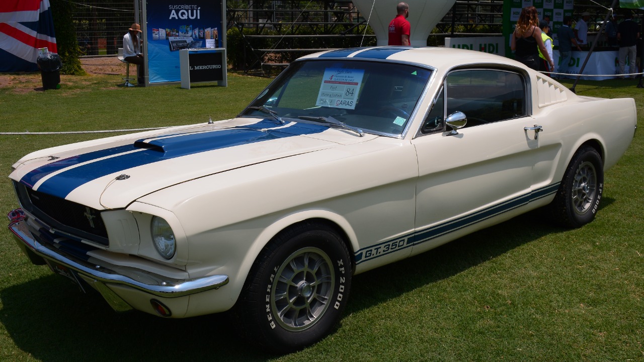Ford Mustang GT 350 Fastback 1965 (38499323134).jpg